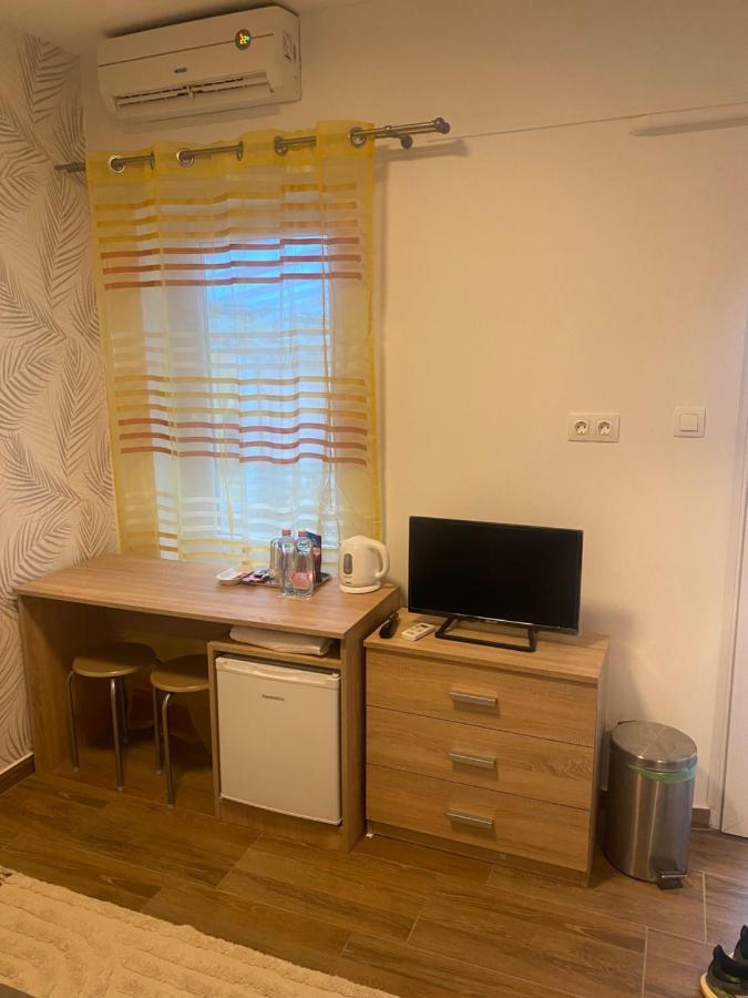 Beugro Lak Hotel Esztergom Luaran gambar