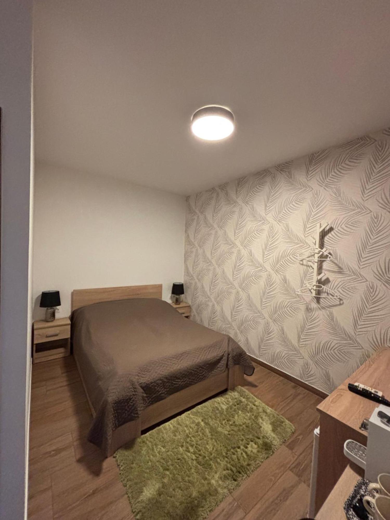 Beugro Lak Hotel Esztergom Luaran gambar